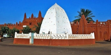 Клуб алжирских художников создано в Оране