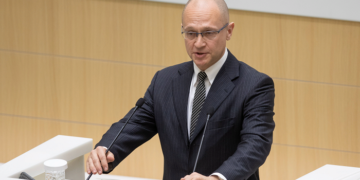 Кириенко Сергей Владиленович: биография и деятельность