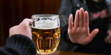 Как распознать и чем опасен пивной алкоголизм
