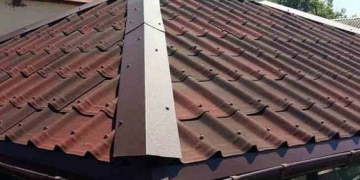 Кровля из Ондулина: достоинства и правила монтажа