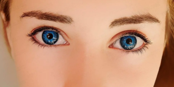 Как правильно выбирать цветные линзы для глаз