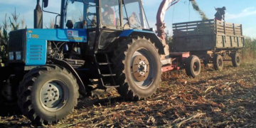 Для каких целей применяется трактор в строительстве