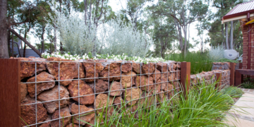 Габионы в строительстве: идеи применения и его плюсы