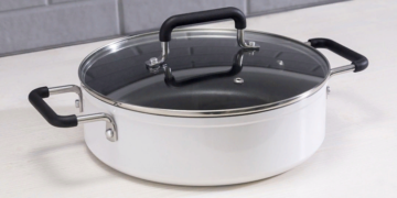 Материалы изготовления и виды кастрюль для дома