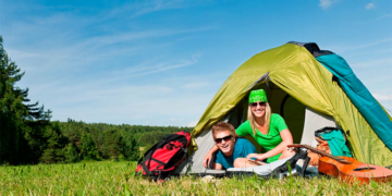 Туристические палатки: виды, требования и выбор