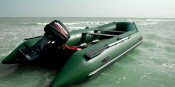 Лодка барк под мотор: виды, характеристики и преимущества