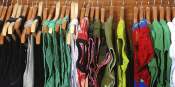 ПОиск поставщиков одежды и обуви: идеи и советы