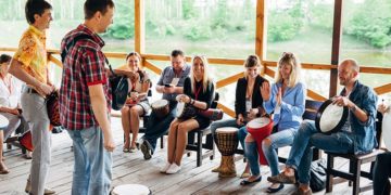 Преимущества барабанного тимбилдинга и как его проводить?