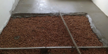 Технологический процесс выполнения стяжки пола в квартире