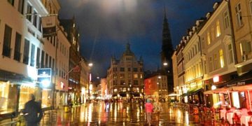 Экономическое развитие государства и заработок в Дании