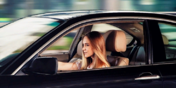 Эскорт для девушки: что это и отличия работы