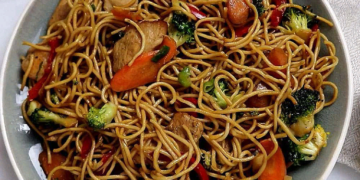 Лапша ВОК: особенности и визитная карточка Азии