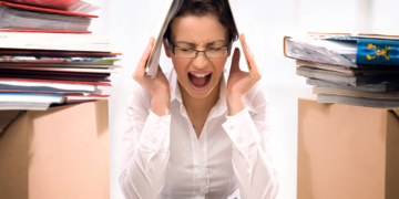 Как понять, что вы находитесь в состоянии длительного стресса