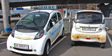 Принцип работы и преимущества электромобилей