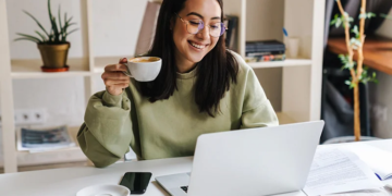 Top 5 Best Jobs That Allow You Earn From Home