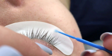 Для чего применяется праймер при наращивании ресниц