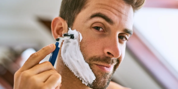 Основные разновидности и советы по выбору бритвы для лица