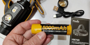 Налобный фонарь: достоинства, применение и описание