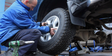 Сезонна заміна шин на авто: правила та поради