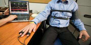 Особенности и правила проверки на детекторе лжи