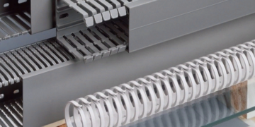 Перфорированные кабель-каналы: особенности и их установка