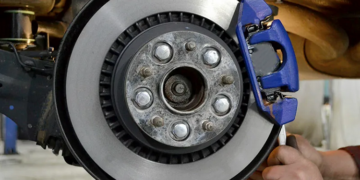 Как правильно осуществить замену тормозных дисков