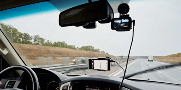 Почему в автомобиле следует устанавливать видеорегистратор