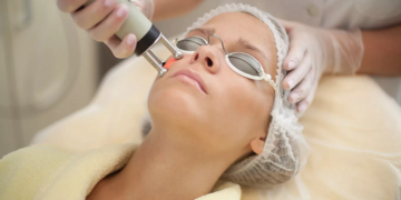 Review and types of the best anti-aging facial treatments