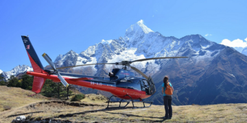 Everest base camp helicopter tour for busy travellers