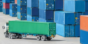 Контейнерные перевозки: что нужно знать и их особенности
