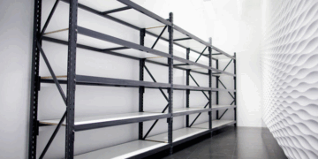 Торговые стеллажи как инструмент увеличения продаж