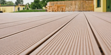 Как установить пластиковую террасную доску ДПК и ее достоинства