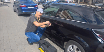 Car unlocking and auto locksmith services in Cambridge: an overview of the options