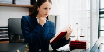 Почему правовая профессия требует постоянного развития