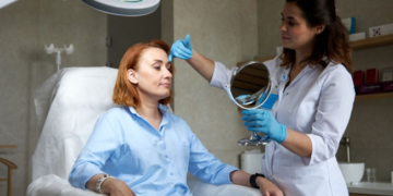 Как стать специалистом по косметологии: этапы обучения и важные навыки