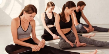 Как эффективнее тренироваться в групповых занятиях: советы и рекомендации для максимального результата