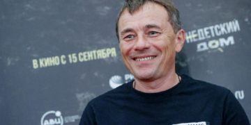 Олег Васильков: биография и творческая деятельность