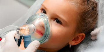 Лечение зубов детям во сне под наркозом: методы подготовки и советы родителям