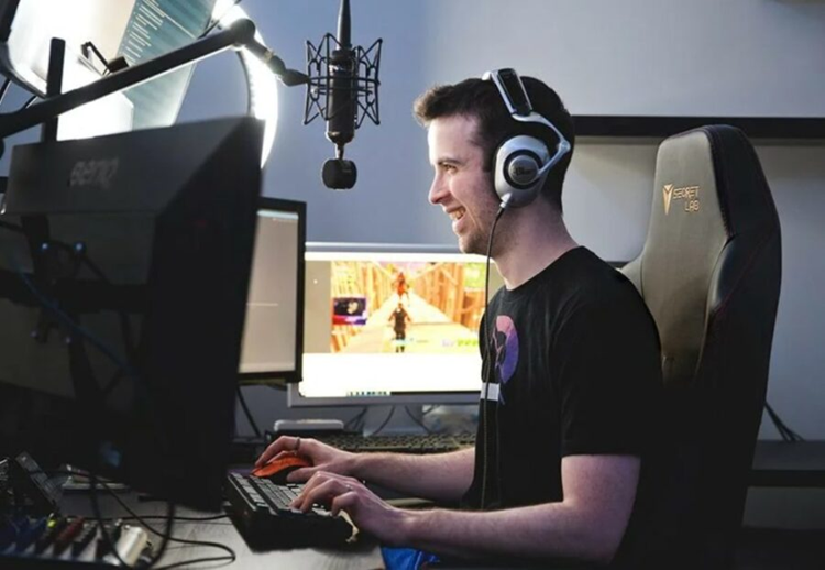 How Streamers Became the New Sports Media: The Creator Economy in 2026